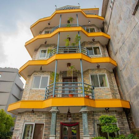Spot On 445 New Hotel Natureland Pokhara Bagian luar foto