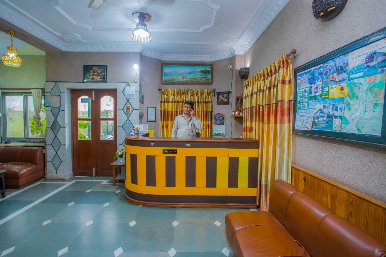Spot On 445 New Hotel Natureland Pokhara Bagian luar foto