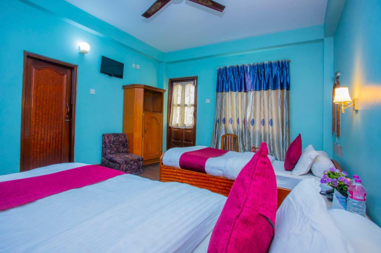 Spot On 445 New Hotel Natureland Pokhara Bagian luar foto