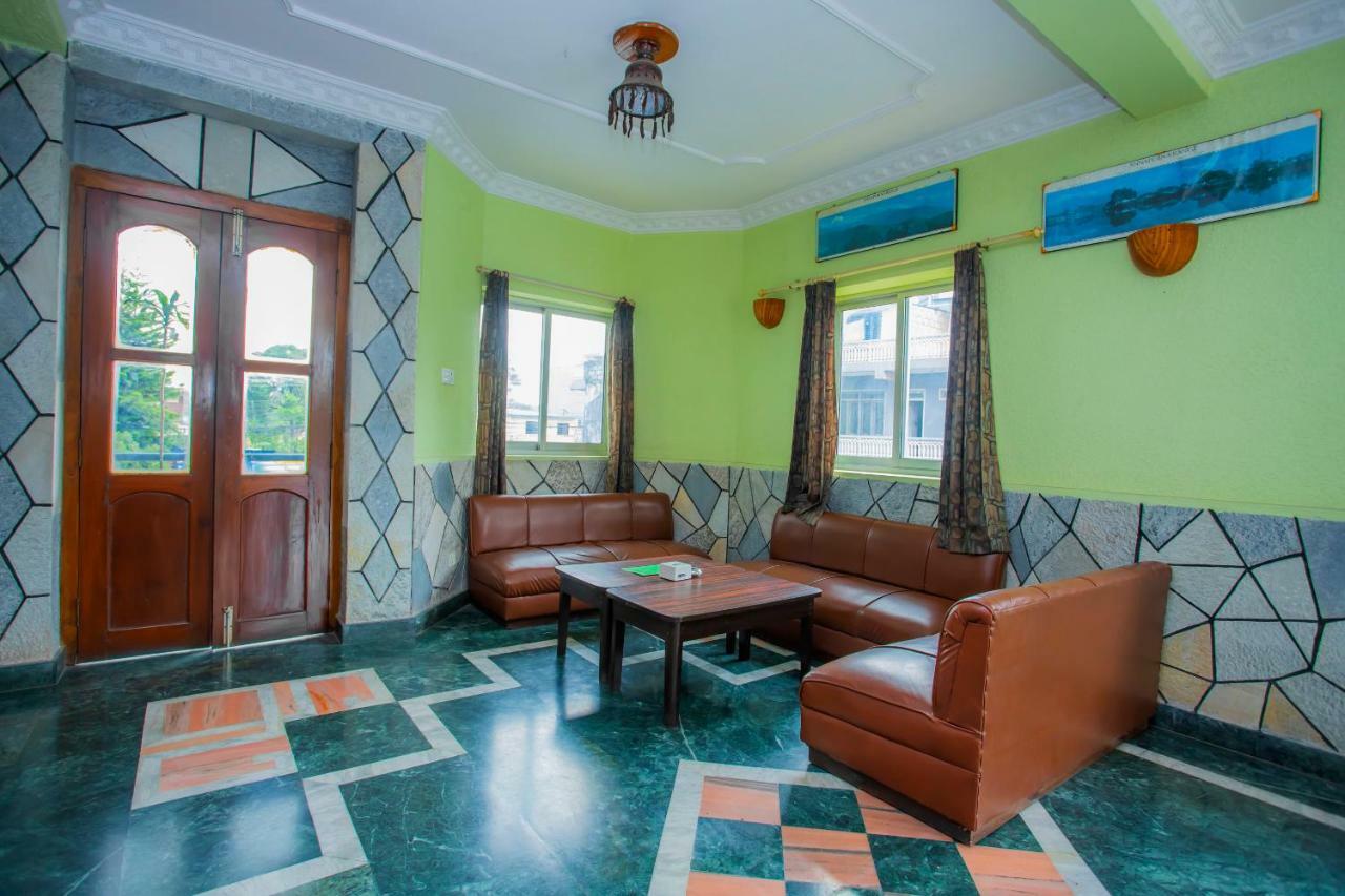Spot On 445 New Hotel Natureland Pokhara Bagian luar foto