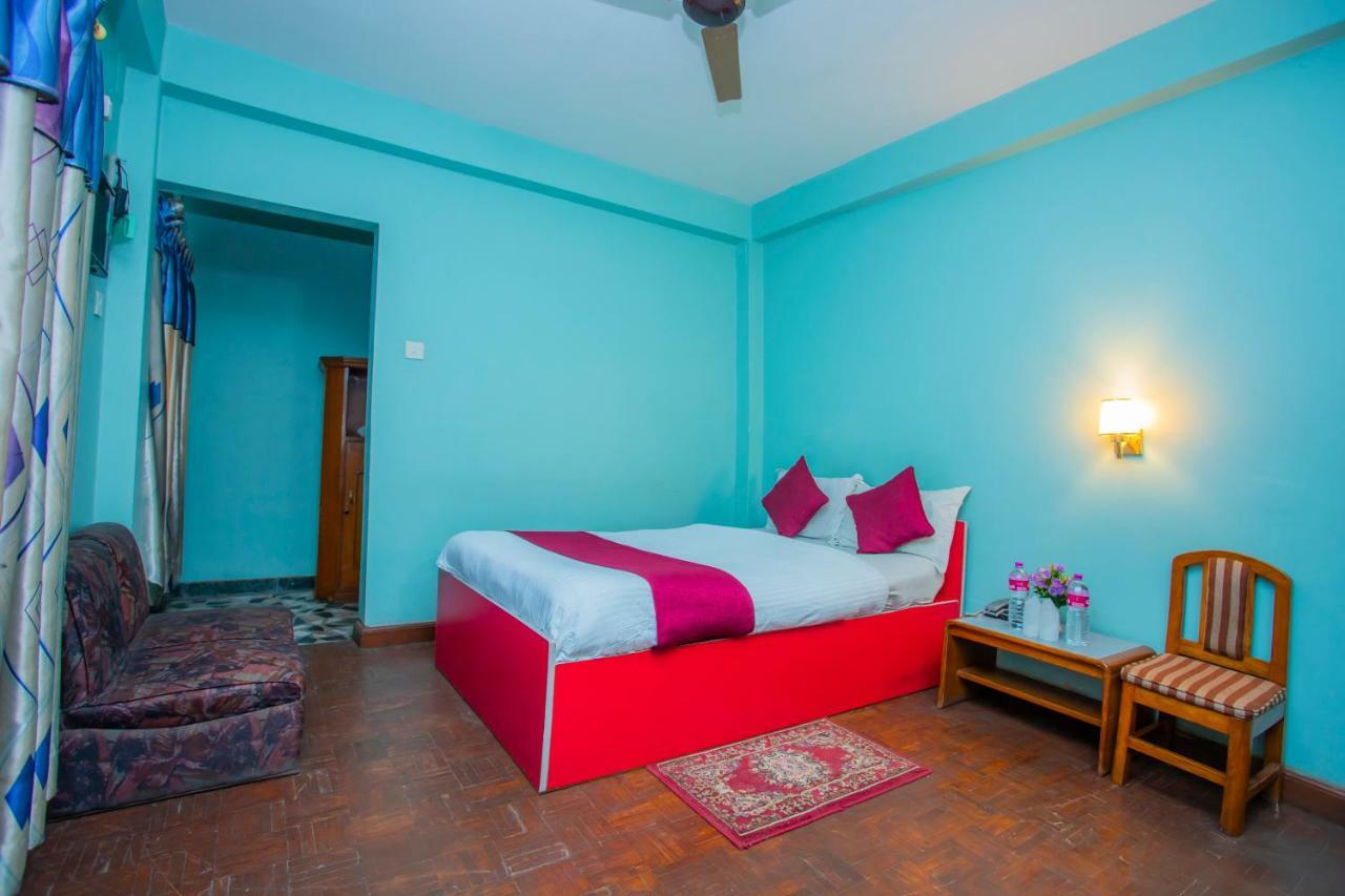 Spot On 445 New Hotel Natureland Pokhara Bagian luar foto